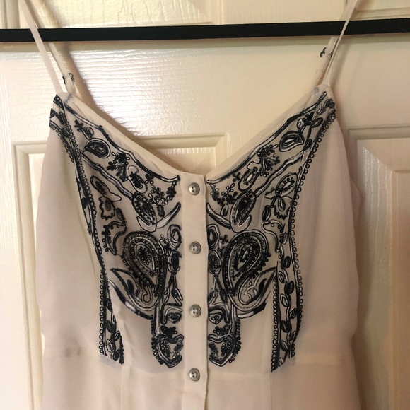 ECOTE WILLOW CREAM MAXI DRESS - SMALL - Picture 3 of 4